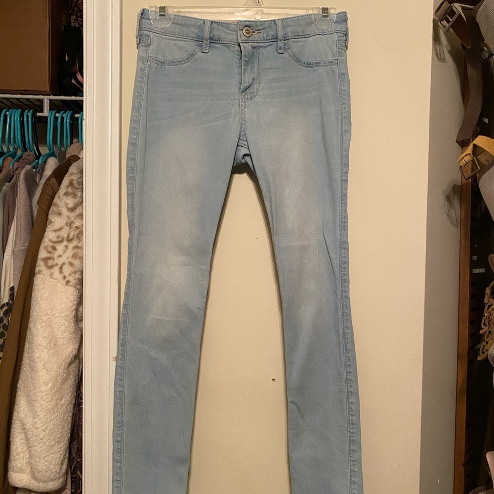 Hollister Light Washed Skinny Jean